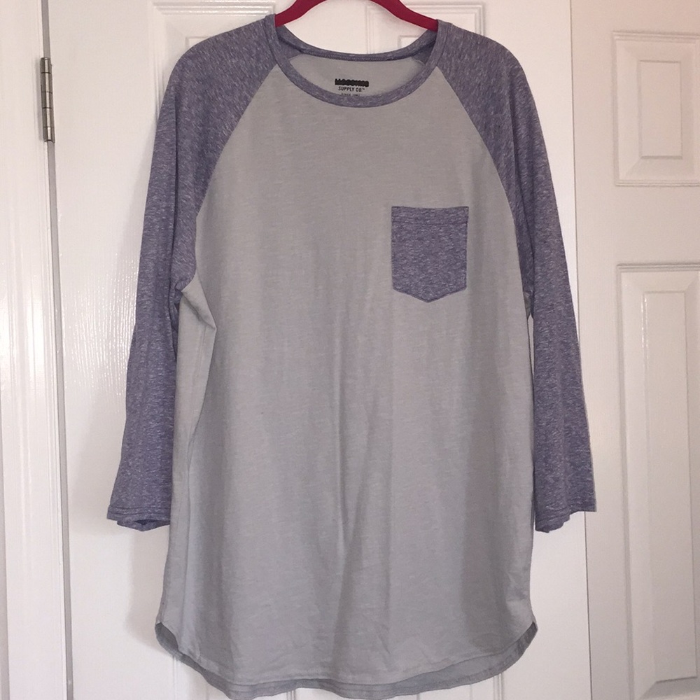 Blue 3/4 sleeve t-shirt